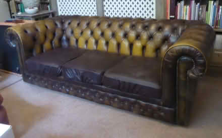 Photo of free 3 seater leather Chesterfield sofa (Barton Bendish PE33) #2