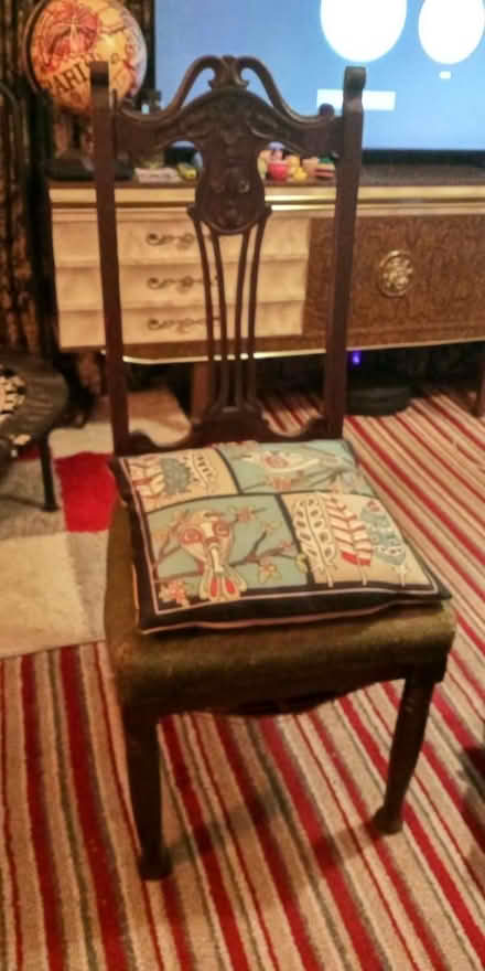 Photo of free Beautiful Vintage? Chair (Orpington) #3