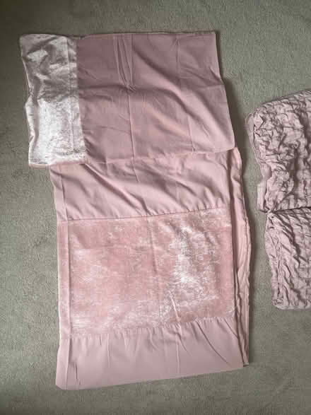 Photo of free Two pink single bedding sets (Bowerham LA1) #2
