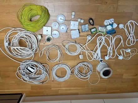 Photo of free Various electrical cables & accessories (Widcombe BA2) #1