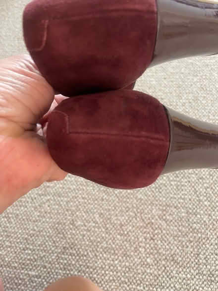Photo of free Maroon shoes size 6 (Wheatley OX33) #1