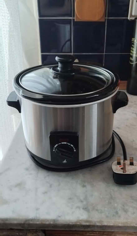 Photo of free Slow cooker (Finchley Church End N3) #1