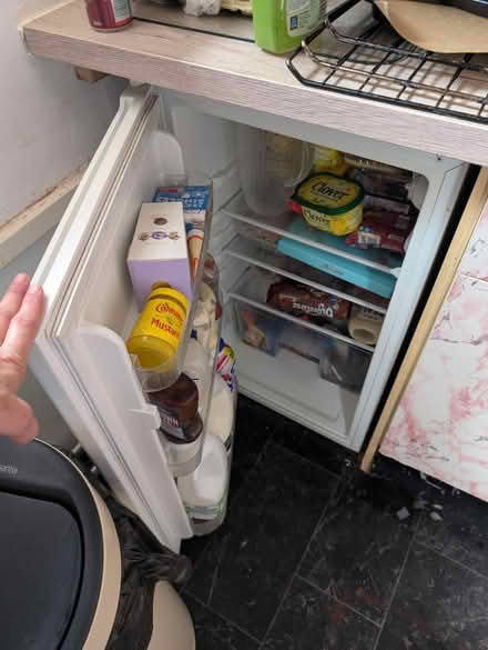 Photo of free Fridge well used but works fine (Erith DA8) #2