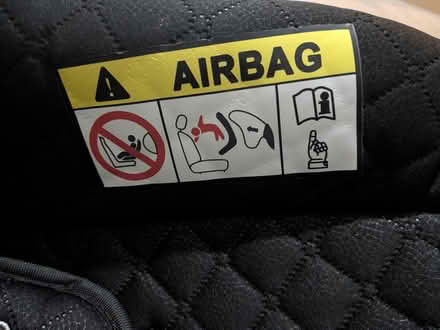 Photo of free Car seat (OX30TX) #3
