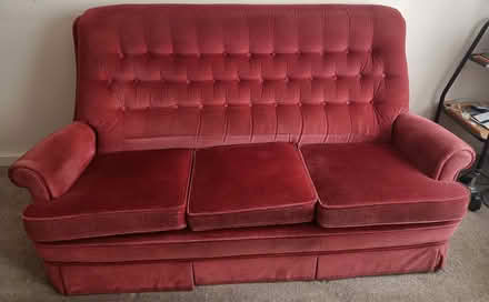 Photo of free Settee and Chair (Washington NE37) #2