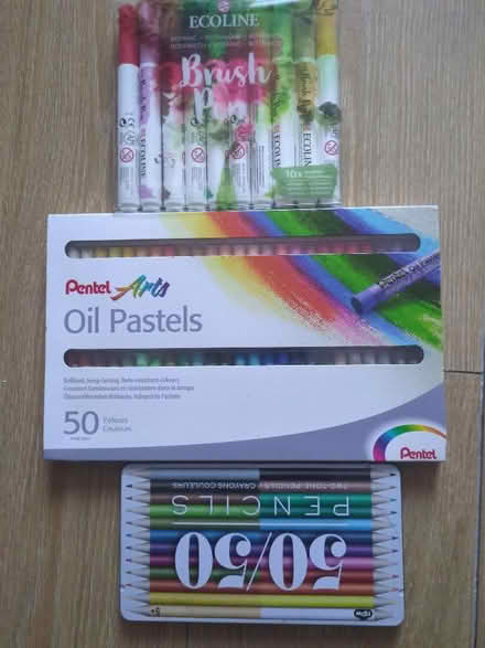 Photo of free Art Supplies (Wavertree L15) #1