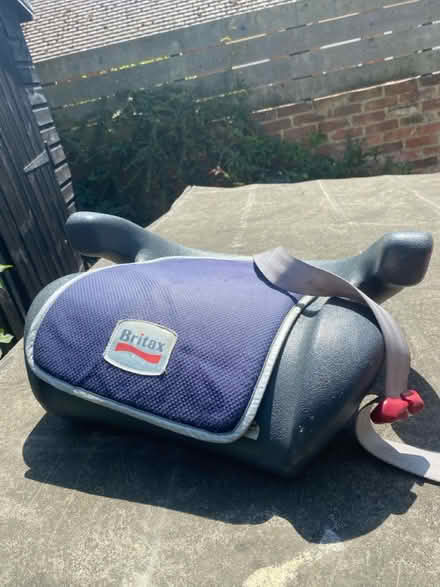 Photo of free Childās booster seat (Boughton Street ME13) #1