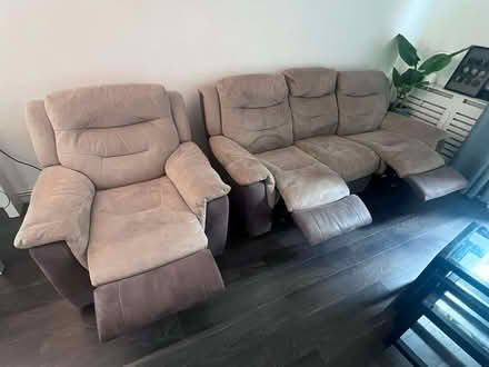 Photo of free Sofa & coffee table (Chiswick W4) #4