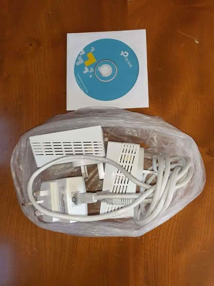 Photo of free TP link, centre of Frome (Fromefield BA11) #1