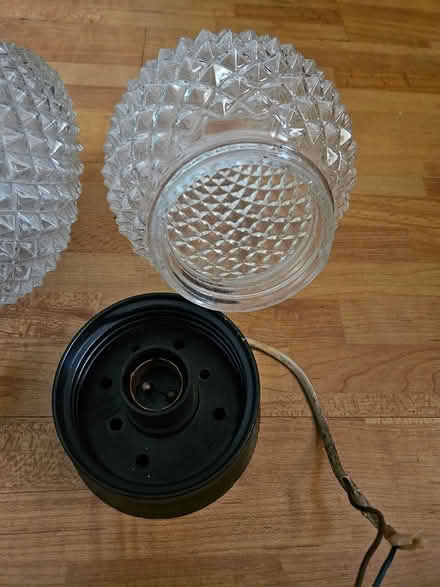 Photo of free 2 ceiling/ wall lamps (Angel N1) (N1 0qu) #3
