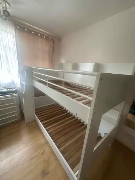 Photo of free bunk bed for two (Tolwort KT5) #3