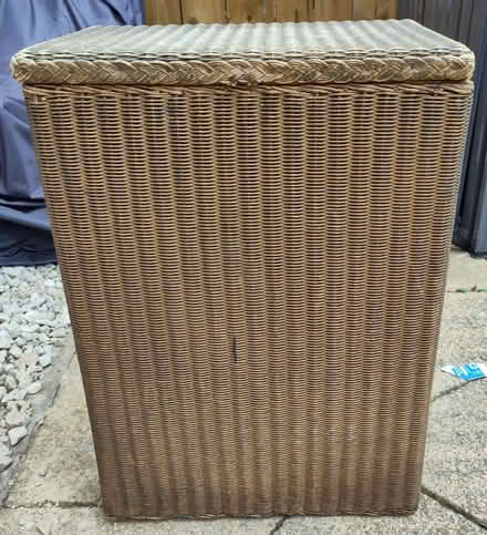 Photo of free Vintage linen basket (Howdon NE28) #1