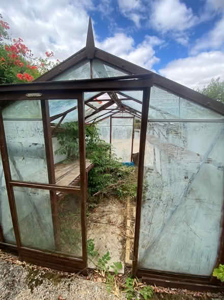 Photo of free Greenhouse (Trumpington Ward CB2) #2