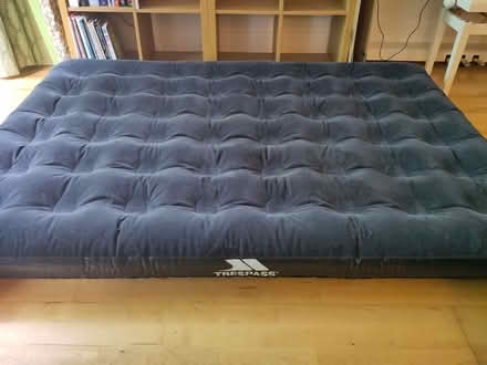 Photo of free King size air bed (Bruntsfield EH3) #2