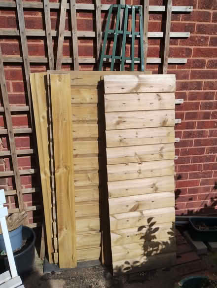 Photo of free WOOD Suitable for a Bicycle Shelter/Wood Store (Saint James Ward EX4) #1
