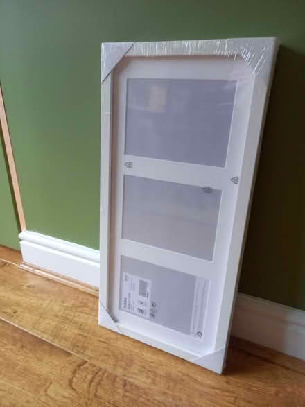 Photo of free Photo frame for 3 pictures (Penarth CF64) #2