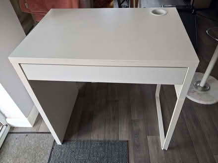 Photo of free White ikea desk (Beauchief S8) #1
