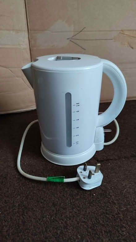 Photo of free Two electric kettles (Tufnell Park N7) #2