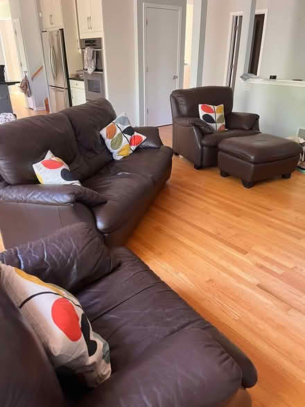 Photo of free Brown leather lounge set (Fort Sheridan) #1