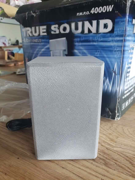 Photo of free Surround sound system (Great Asby CA16) #4