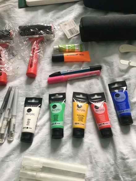 Photo of free Collection of arts and crafts materials-Leytonstonet (Leytonstone E11) #3