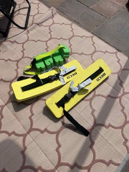 Photo of free X3 swim aids (Lapal B62) #1