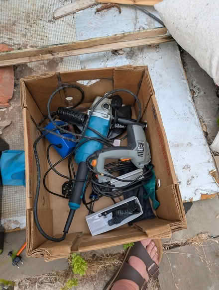 Photo of free tools and fixings (Banwell, BS29) #2