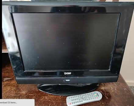 Photo of free Portable TV with DVD (Washington NE37) #1