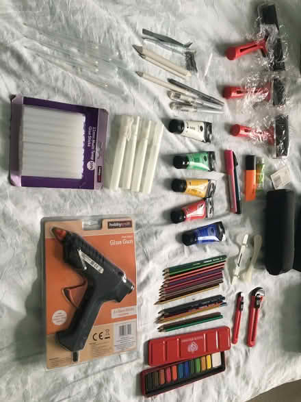 Photo of free Collection of arts and crafts materials-Leytonstonet (Leytonstone E11) #4
