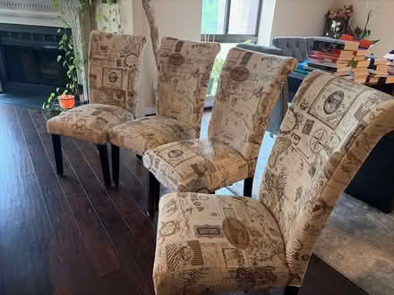 Photo of free 4 dining chairs (Whole Foods Rockville pike) #4