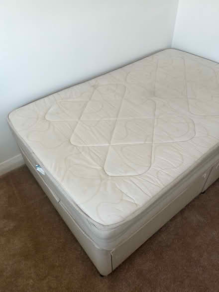 Photo of free Double divan bed (Headington OX3) #2