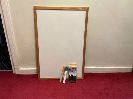 Photo of free Small whiteboard and markers (Walkley S6) #1