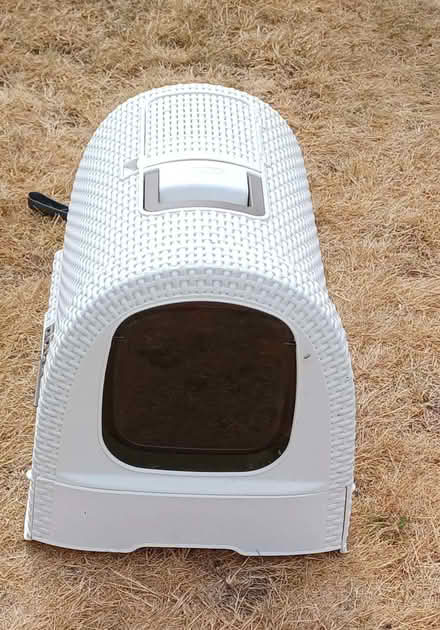 Photo of free Pet, cat or small dog carry basket (West Hitchin SG5) #1