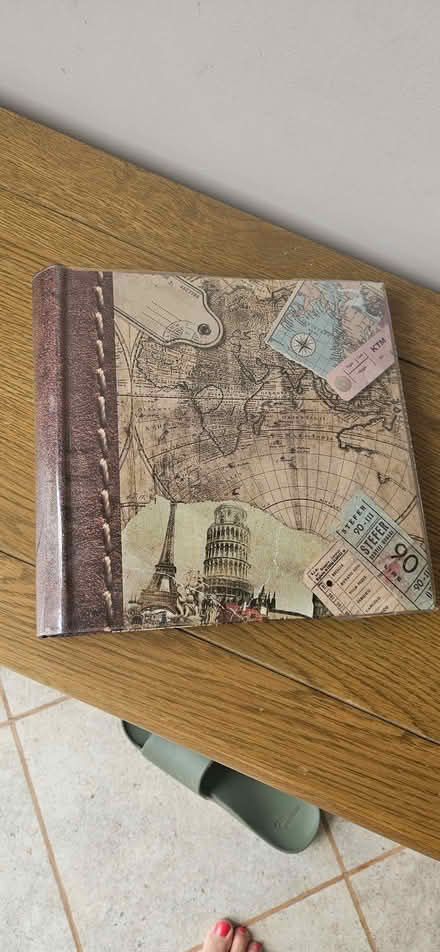 Photo of free Photo Album (St Stephens AL3) #1