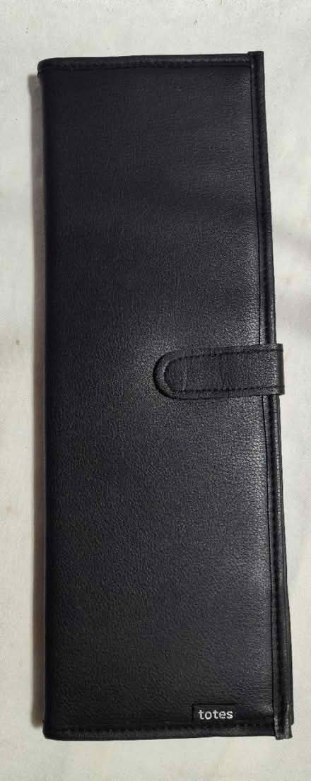 Photo of free Totes Travel Tie Case (Saugus) #3