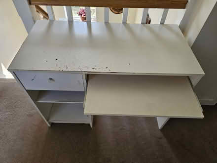 Photo of free White study/computer desk (Newport TF10) #1