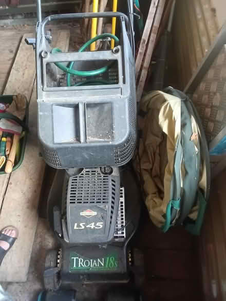 Photo of free Trojan petrol motor mower (Tilehurst RG31) #1