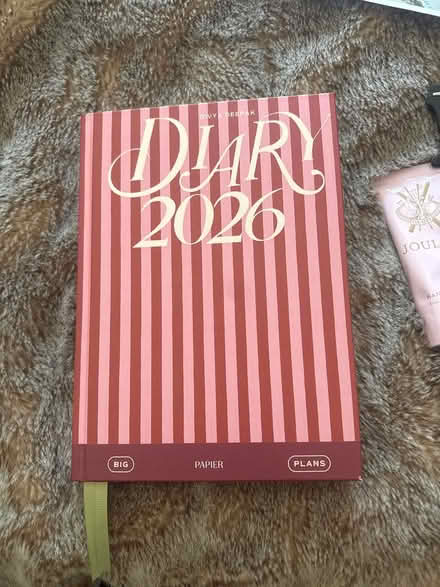 Photo of free 2026 diary (Whitehough SK23) #1