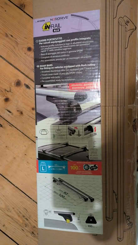 Photo of free Large Car Roof Bars (Low Leighton SK22) #1