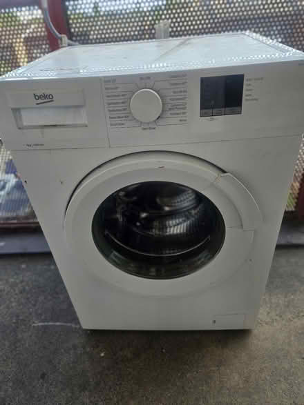 Photo of free Washing Machine (SE1) #4