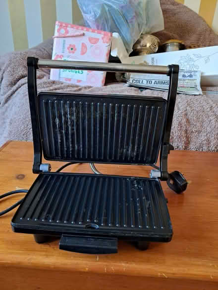 Photo of free Electric Grille (Barkerend BD3) #1