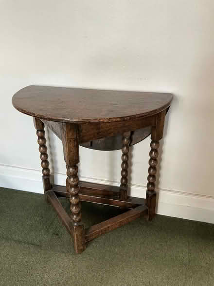 Photo of free Small drop-leaf table (New Eltham SE9) #2