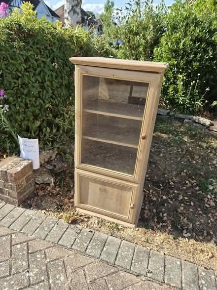 Photo of free Cabinet (Hurstpierpoint BN6) #1