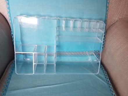 Photo of free Cosmetic caddy (Kendal LA9) #2