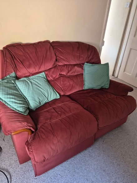 Photo of free Deep red sofa (Fulham Palace Rd W6) #1