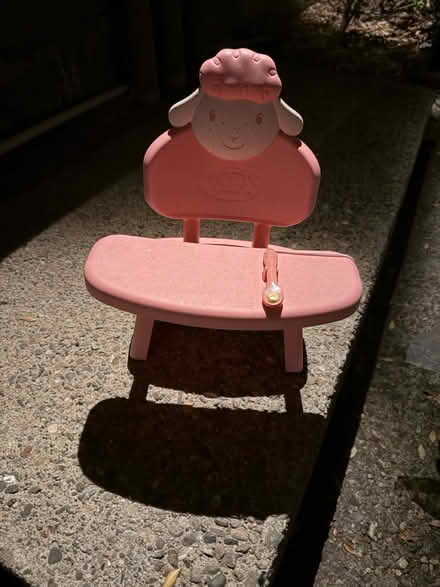 Photo of free Doll-size plastic seat & meal tray (1075 Valencia Avenue) #1