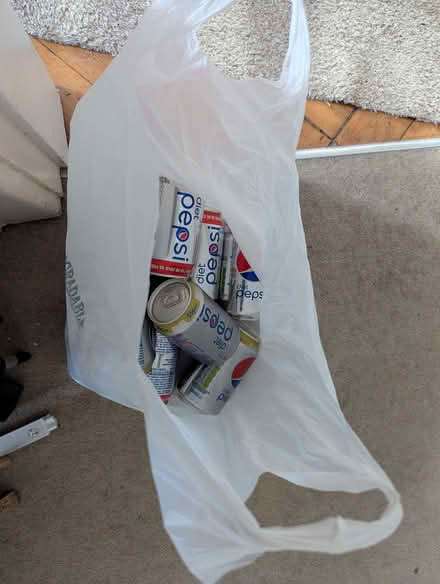 Photo of free Assorted tins of diet Pepsi (past date code) (Headington OX3) #1