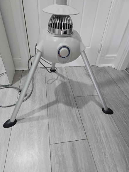 Photo of free Lakeland Drying Pod (Copthorne RH10) #3