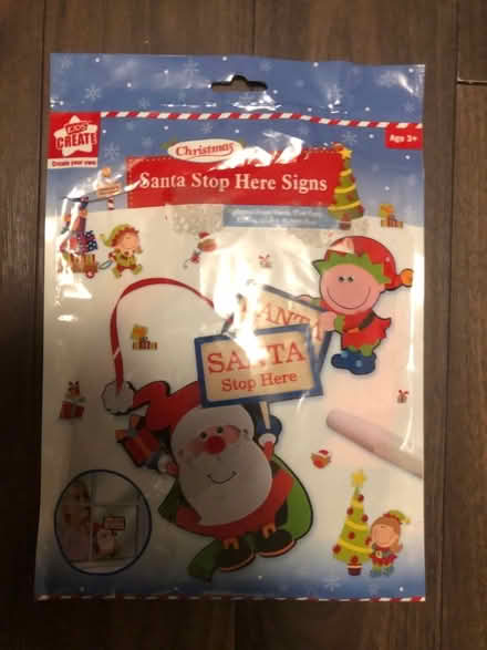 Photo of free Santa stop here signs (Latchford WA4) #2