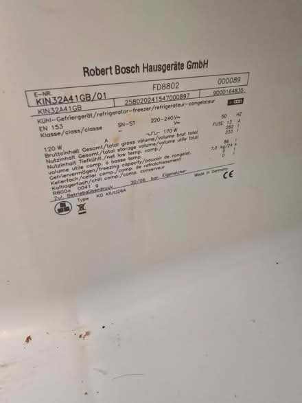 Photo of free Bosch KIN32A41GB Integrated Frost Free Fridge Freezer Workin (South Norwood SE25) #3